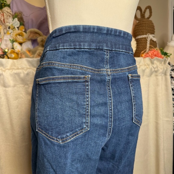 Chico's Blue Jeggings High-Waisted Denim Size 14P - Picture 5 of 9